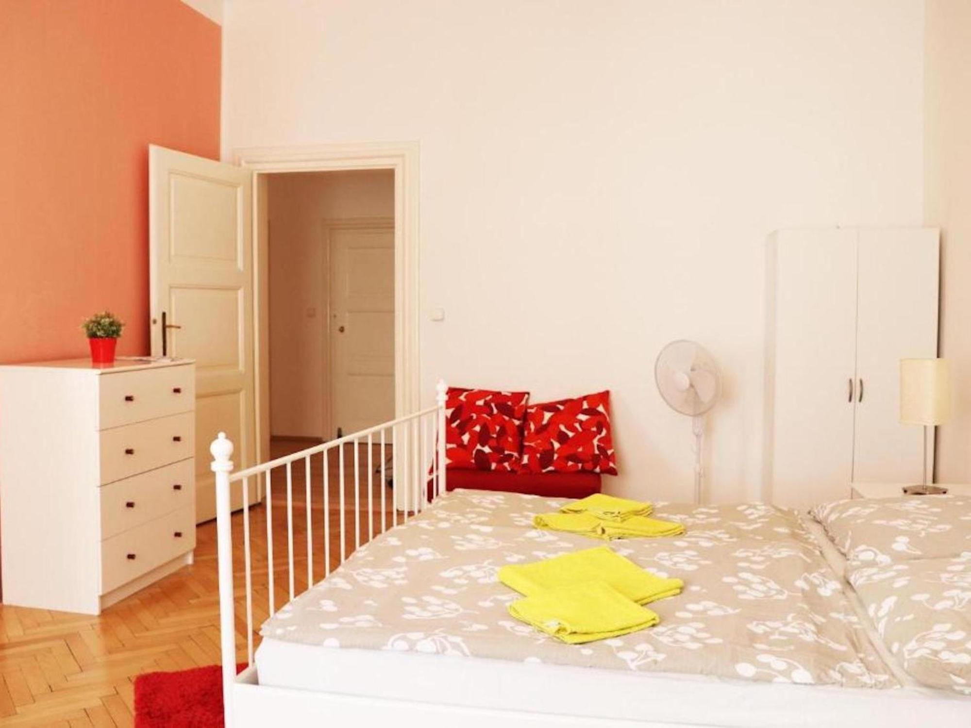 Old Town Home-2 By Interhome Apartment